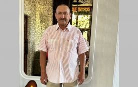 У Шепетівці попрощалися з чоловіком, який загинув через обстріл 23 грудня