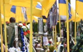 У Хмельницькому попрощаються із сержантом ДПСУ Русланом Полозюком