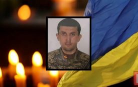 У Хмельницькому попрощались із батьком трьох доньок Олегом Панасюком