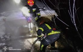 З пожежі на Хмельниччині врятували чоловіка