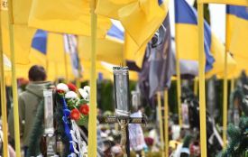 У Хмельницькому попрощаються з двома воїнами: Олегом Гаврилюком та Русланом Боднарчуком