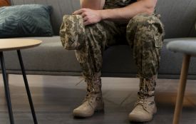 У Хмельницькому суд скасував вирок військовому, який втік з частини