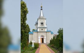 Священник УПЦ судився за храм на Хмельниччині: що вирішив апеляційний суд