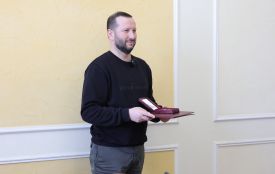 На Хмельниччині вручили державні нагороди освітянам, підприємцям та посадовцям (ІМЕНА)