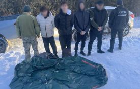 Брати-близнюки з Хмельниччини хотіли переплисти Дністер до Молдови — їх затримали (ВІДЕО)