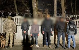 Серед затриманих — жителі Хмельниччини: на кордоні зі Словаччиною зупинили чоловіків