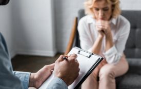 У Хмельницькому можна отримати безкоштовну допомогу психолога: деталі