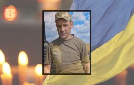 На Хмельниччині родина втратила двох синів: молодшого забрала війна, старшого — туга