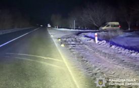 На Хмельниччині автівка збила 17-річного хлопця: його госпіталізували