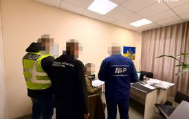 Слідчий з Хмельницького купив авто за кошти, вилучені під час обшуків, — ДБР