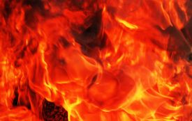 Пожежа в багатоповерхівці у Кам’янці-Подільському: врятували чоловіка