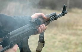 Випустив 90 патронів: поліція з’ясовує обставини нічної стрілянини в мікрорайоні Дубове