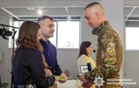 Відзначили поліцейських з Хмельниччини, які добровольцями стали на захист України (ФОТО)
