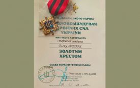 Захисницю з Хмельниччини відзначили «Золотим Хрестом» Головнокомандувача ЗСУ