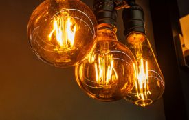 Планові відключення світла в Хмельницькому 10 квітня: графік