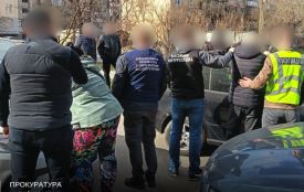 «Вирішували питання» з ТЦК за 2,5 тисячі доларів: на Хмельниччині викрили схему