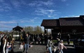 Як хмельничани освячували великодні кошики (ФОТО)