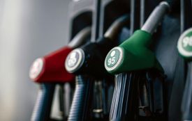 У Хмельницькому викрили нелегальну АЗС