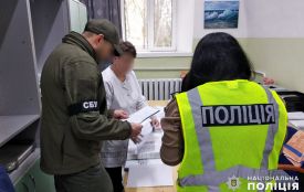 Майор медслужби з авто за 1,3 мільйона отримала штраф за корупцію