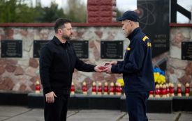 Зеленський відзначив трьох жителів Хмельниччини до роковин Чорнобиля