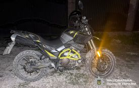 На Хмельниччині зіткнулись два мотоцикли. Постраждав 14-річний пасажир