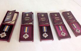 На Хмельниччині пʼятьох солдатів посмертно відзначили нагородами (ІМЕНА)
