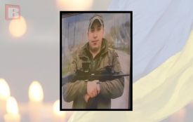 У Хмельницькому попрощалися з 27-річним поліцейським Андрієм Пугачовим