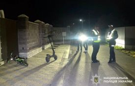 Дитина у реанімації: у Старокостянтинові сталася ДТП за участі електросамоката