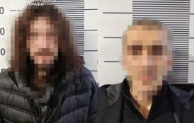 Судитимуть чоловіків, які закинули «коктейлі Молотова» в житловий будинок у Нетішині