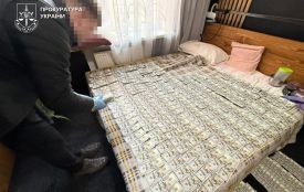 Переправляла чоловіків за 16 тисяч доларів: затримали хмельничанку
