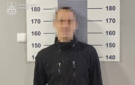 Викинув той-тер’єра з сьомого поверху: як покарали жителя Хмельниччини