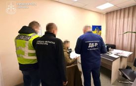 Судитимуть експолісмена з Хмельницького, який привласнив 2,5 млн грн речових доказів