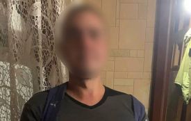 У Кам’янці-Подільському чоловік влаштував бійку в гуртожитку через ревнощі
