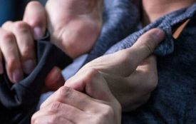 Камери зафіксували бійку в центрі Хмельницького: що кажуть в поліції