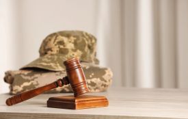 Військовий з Хмельниччини передавав рф дані про ЗСУ та палив авто: як його покарали