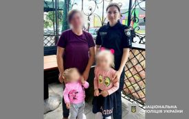 На Хмельниччині двоє дітей загубилися під час прогулянки у парку: їх знайшла поліція