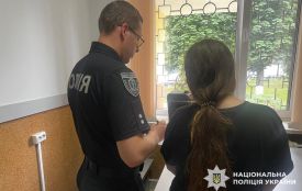 На залізничному вокзалі у Хмельницькому знайшли зниклу 15-річну дівчину з Деражнянщини