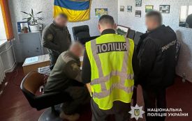 На Хмельниччині судитимуть посадовця колонії через махінації із землями на 600 тис грн