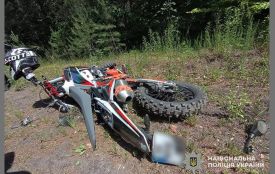 На Хмельниччині 17-річний мотоцикліст потрапив до реанімації після ДТП