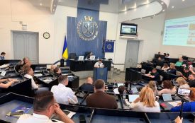 Ремонт будинку на Тернопільській, індустріальний парк та модернізація лікарень: рішення сесії міськради