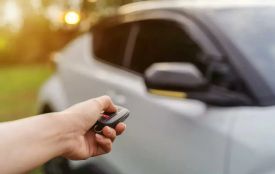 Зчитали сигналізацію та обікрали авто: у Хмельницькому судитимуть двох чоловіків