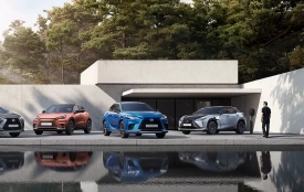 Як обрати між седаном і SUV Lexus залежно від стилю життя та потреб? (новини компаній)