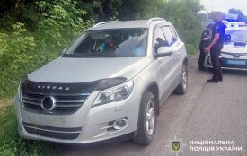 На Ярмолинеччині водій напідпитку намагався дати хабаря патрульним