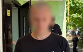У Хмельницькому брат власника квартири обікрав орендарів: буде суд