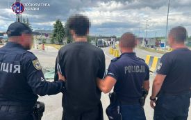 Утік з України після внесення застави: на Хмельниччину екстрадували засудженого