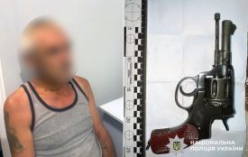 На Хмельниччині затримали чоловіка з револьвером «Наган»
