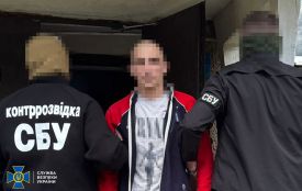 Заробляв гроші на наркотики: на Хмельниччині затримали корегувальника