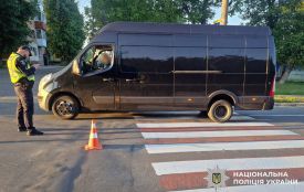 На проспекті Миру збили жінку на «зебрі»: вона в лікарні