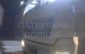 Майже 2 проміле: на Хмельниччині зупинили нетверезого водія вантажівки
