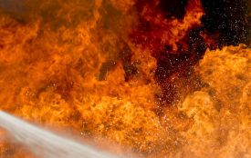 Горів магазин і квартири: на Хмельниччині сталося 8 пожеж
